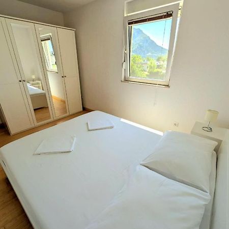 City Apartment Omiš Buitenkant foto