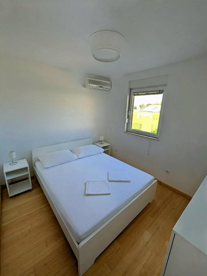 City Apartment Omiš Buitenkant foto