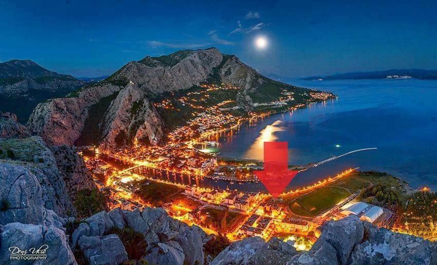 City Apartment Omiš Buitenkant foto